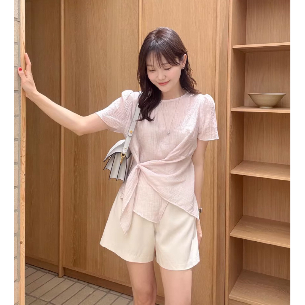 [3911] เสื้อสีชมพูผูกช่วงเอว