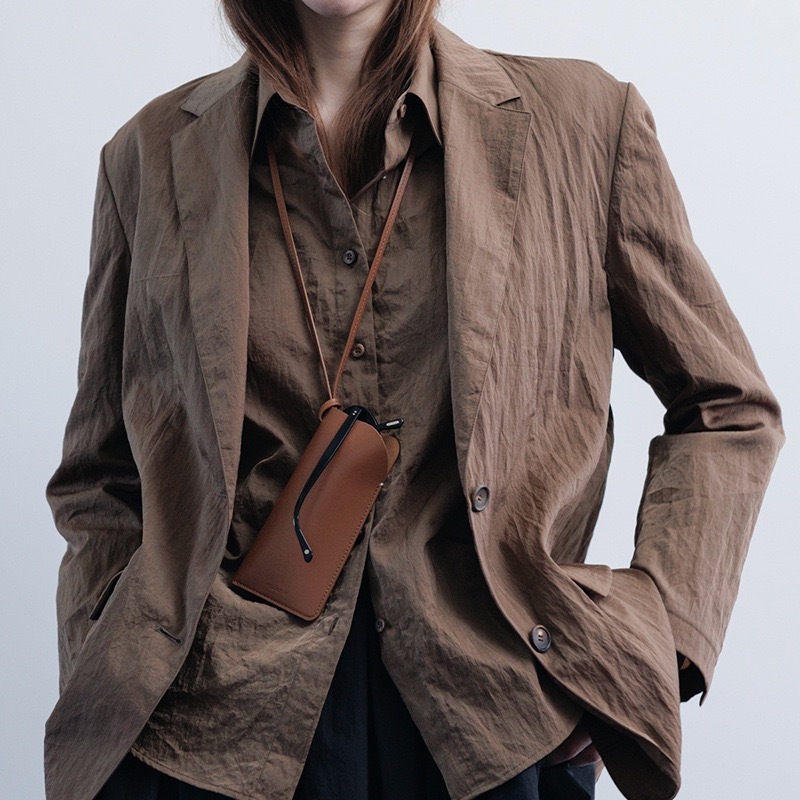 Look.Hive เคสใส่แว่นตากันแดด minimal glasses case สายคล้องคอ ซองใส่แว่นตา แว่นกันแดด 4 สี GL001