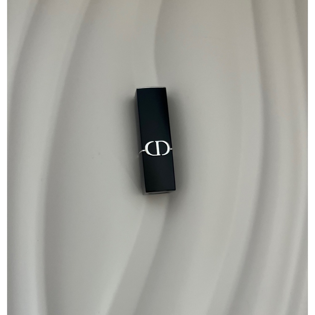 Dior Rouge Dior 1.5g #สี 840 Rayonnante Velvet/ ลิปสติกเนื้อแมตต์ โทนสีแดง