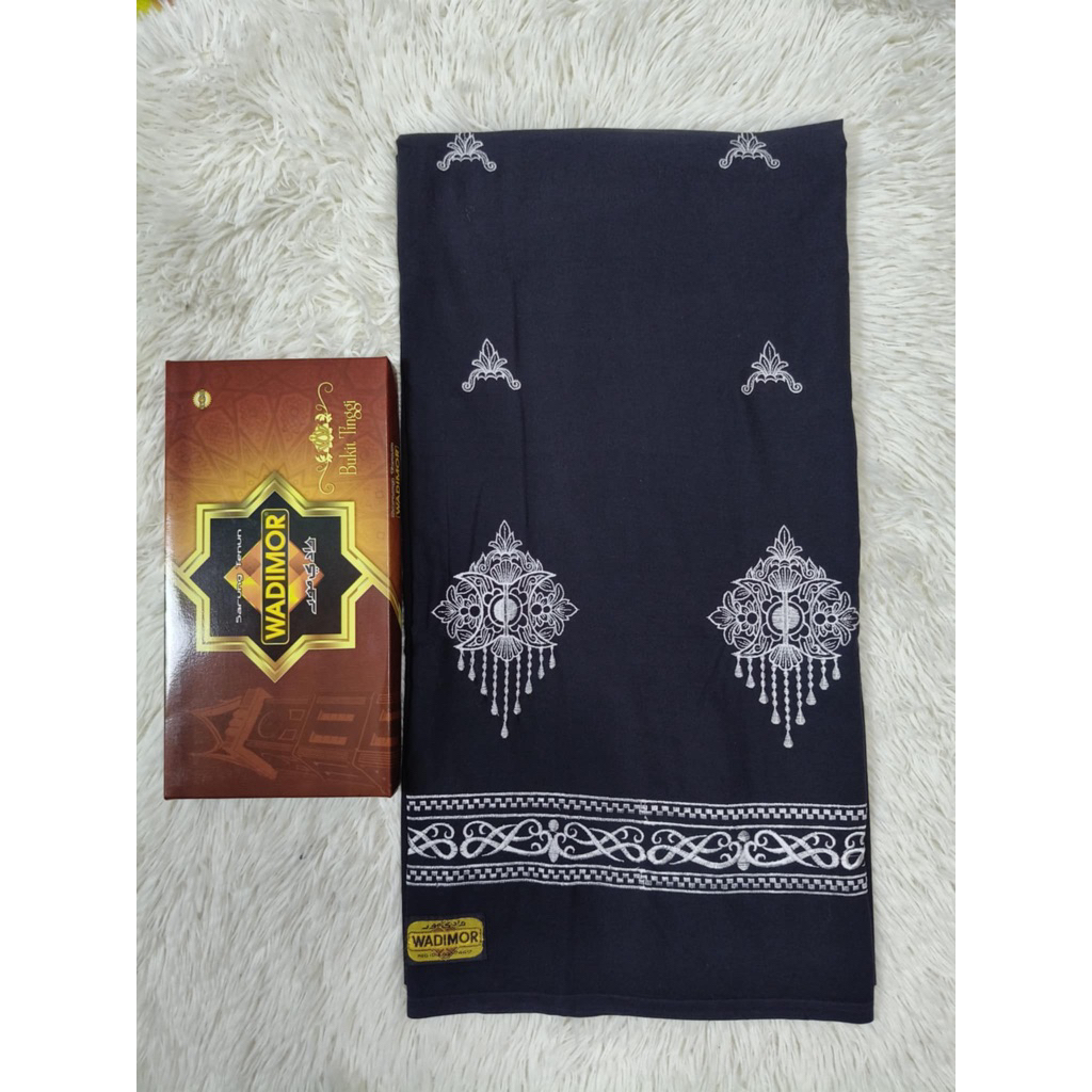 ผ้าโสร่งอินโด งานปัก งานพรีเมี่ยม งานผ้าอินโดแท้ ลายใหม่ ดีไซน์ใหม่ ปักสวย ผ้าไม่ลื่น ซับนํ้าอย่างดี