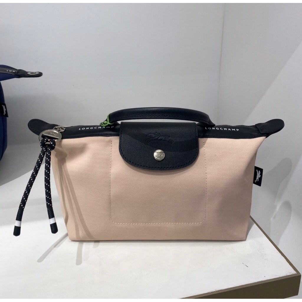 ‼️ SALE ‼️ พร้อมส่ง * Longchamp le pliage Energy Pouch สี Nude