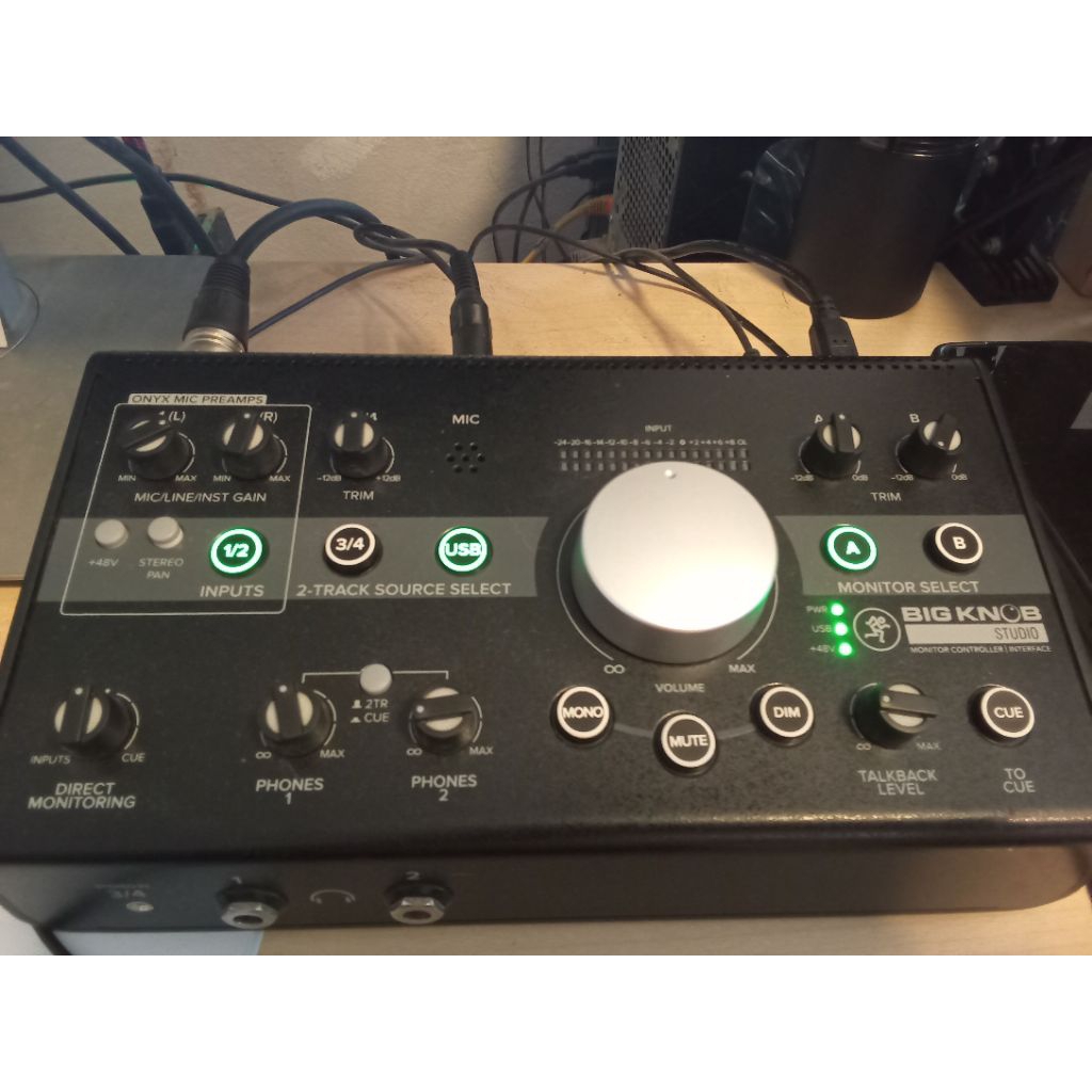 Audio Interface - Mackie Big Knob Studio (มือสอง) สภาพเหมือนใหม่ 98% Adaptor แท้ สาย USB กล่องมีครบ