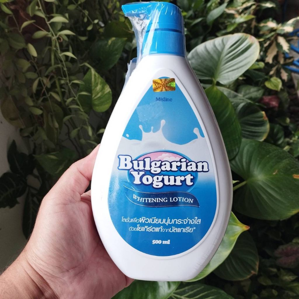 Mistine Bulgarian Yogurt Whitening Lotion 500ml.