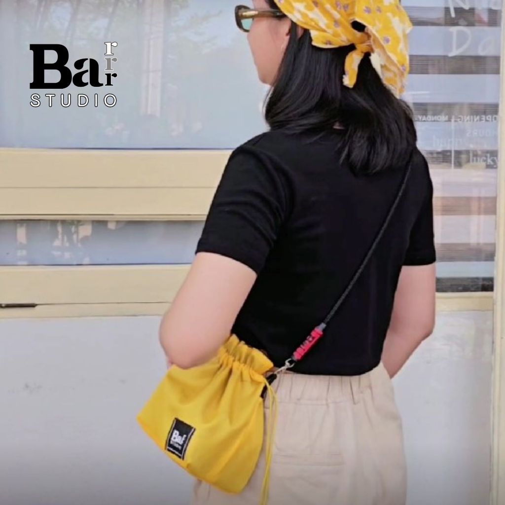 ผ้าไนล่อน-ไซส์เล็ก [พร้อมสาย] - Candy 2 Way สลับใช้ได้สองด้าน สะพายไหล่ หรือปรับเป็นครอสบอดี้ในตัว