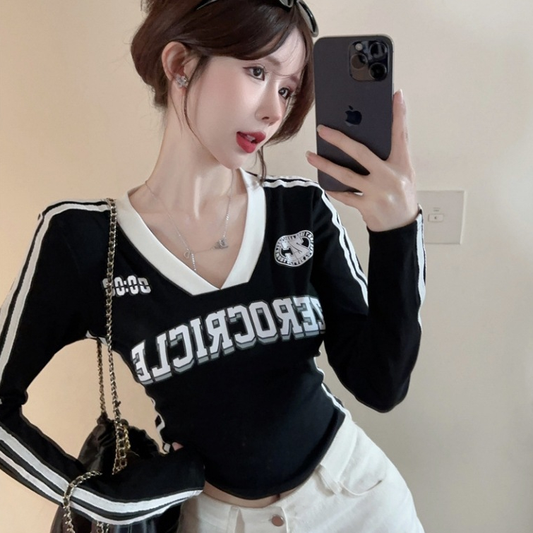 พร้อมส่งในไทย ** เสื้อแขนยาวเข้ารูปผ้ายืดตามตัว สกรีนลายด้านหน้า ผ้านิ่มใส่สบาย Y234 รูปที่ 2