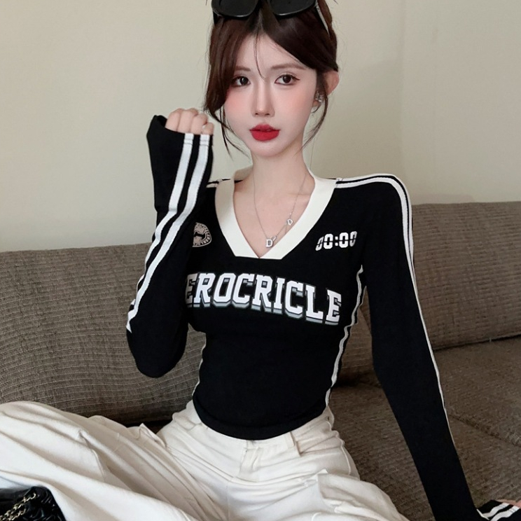 พร้อมส่งในไทย ** เสื้อแขนยาวเข้ารูปผ้ายืดตามตัว สกรีนลายด้านหน้า ผ้านิ่มใส่สบาย Y234 รูปที่ 3