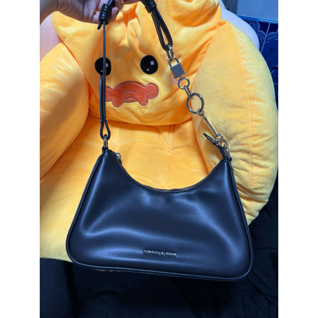 กระเป๋าแบรนด์CK สะพายข้าง
