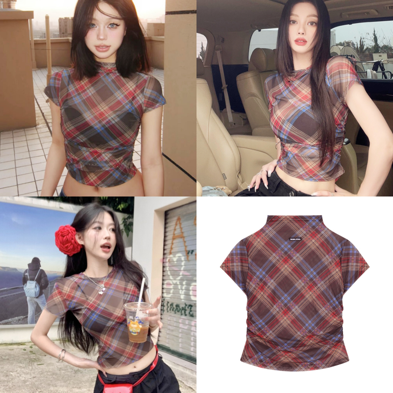 Lisa พร้อมส่ง เสื้อแขนสั้นผ้าซีทรู เสื้อครอปลายสก๊อต ดีเทลจั้มเอว ทรงเข้ารูป สไตล์สาวแซ่บ แฟชั่นผู้หญิง เซ็กซี่เบาๆY2K