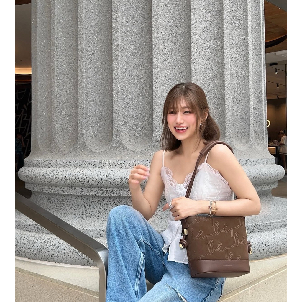 atreasurebox all day mocha mousse regular (newinpack) ของใหม่ไม่แกะกล่อง