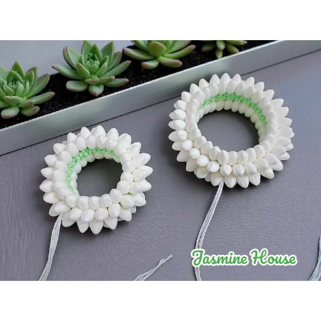 (พร้อมส่ง) วงมาลัยมะลิซีกทิชชู่หอม (พวงเปล่า) จำนวน 1 วง