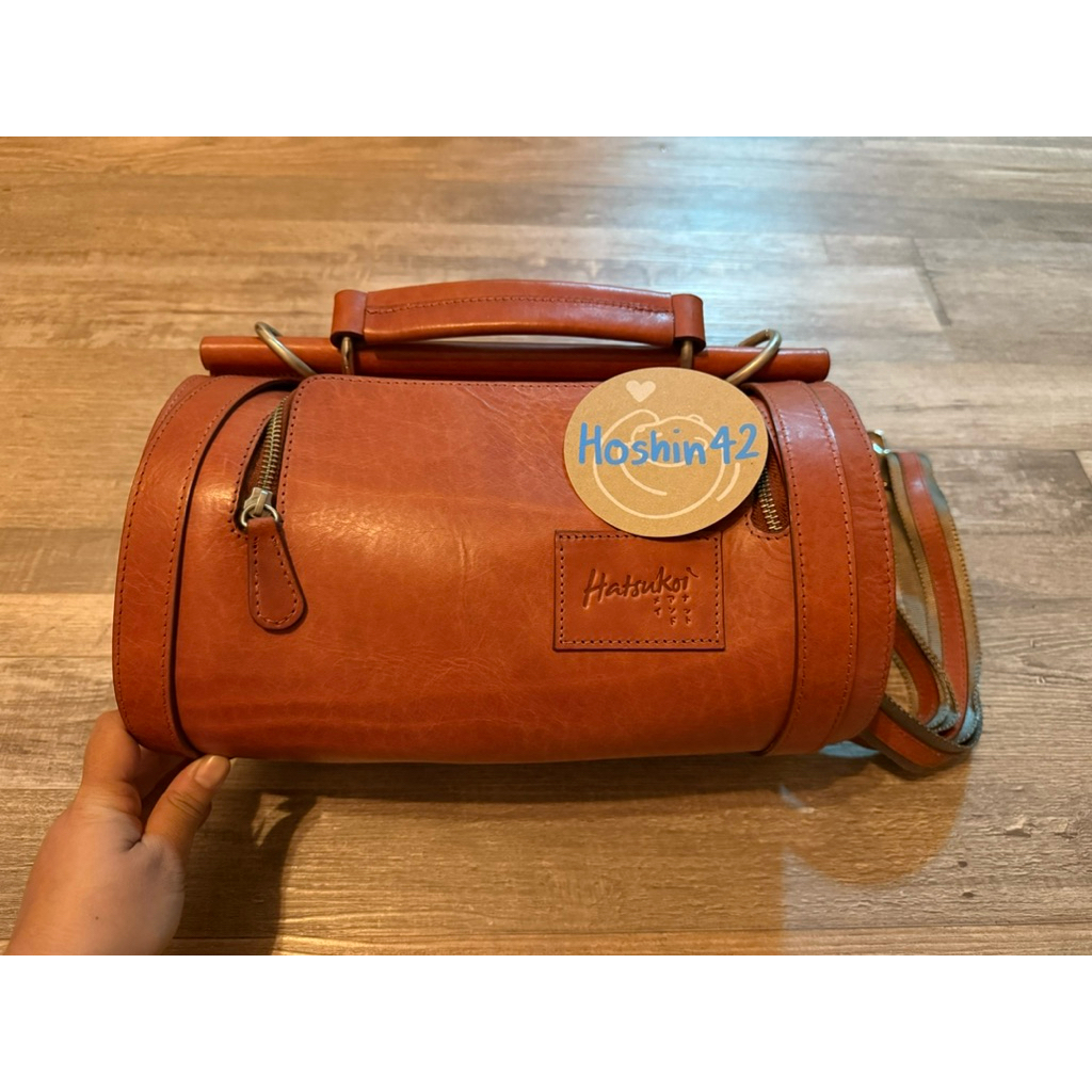มือสอง ใช้งานครั้งเดียว Hatsukoi สะพายข้างทรงถัง สีแดง
