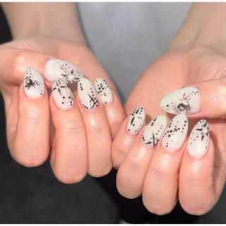 nailgel polka dot cool¨*•✞ ✧