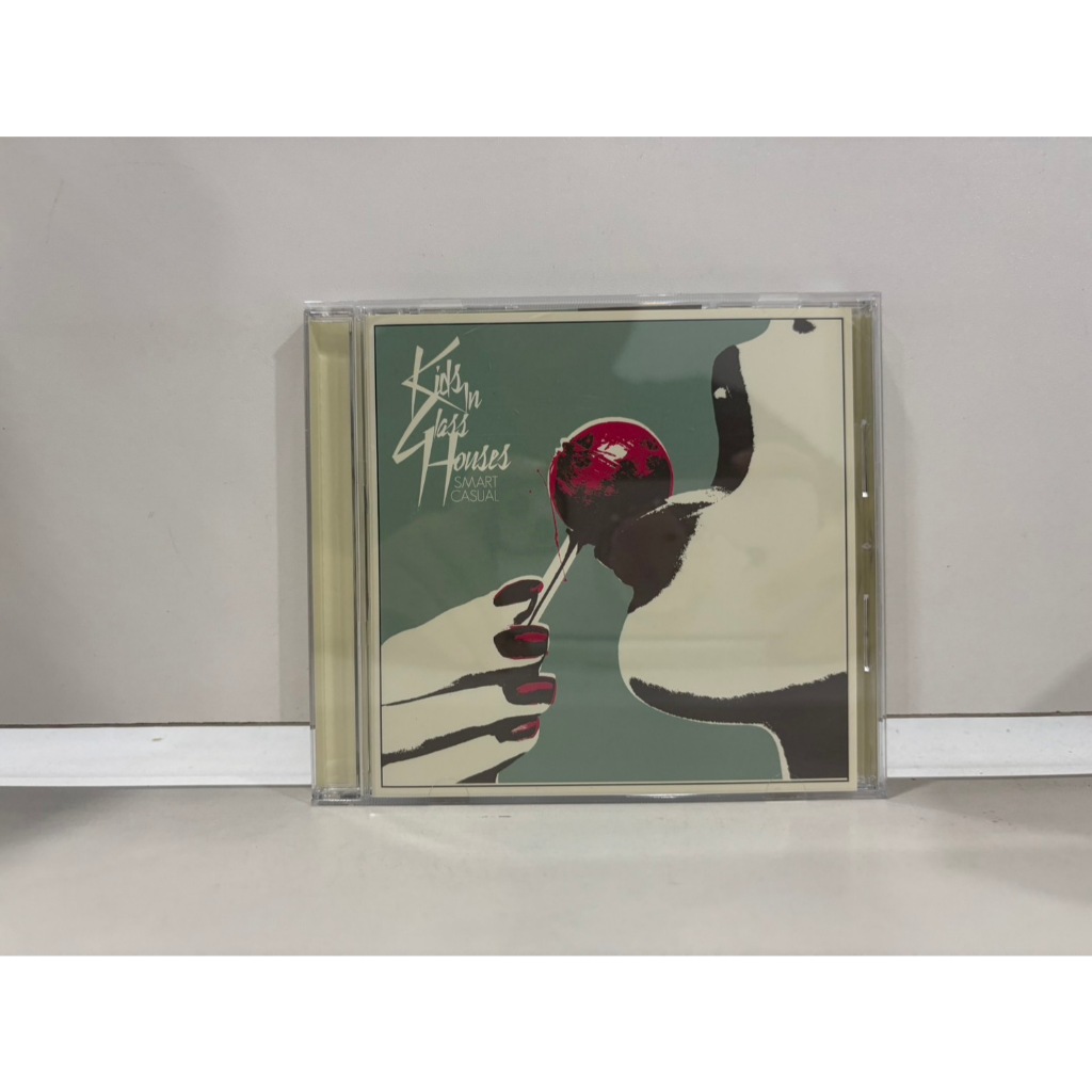 1 CD  MUSIC  ซีดีเพลงสากล  KIDS IN GLASS HOUSES SMART CASUAL    (K1A79)