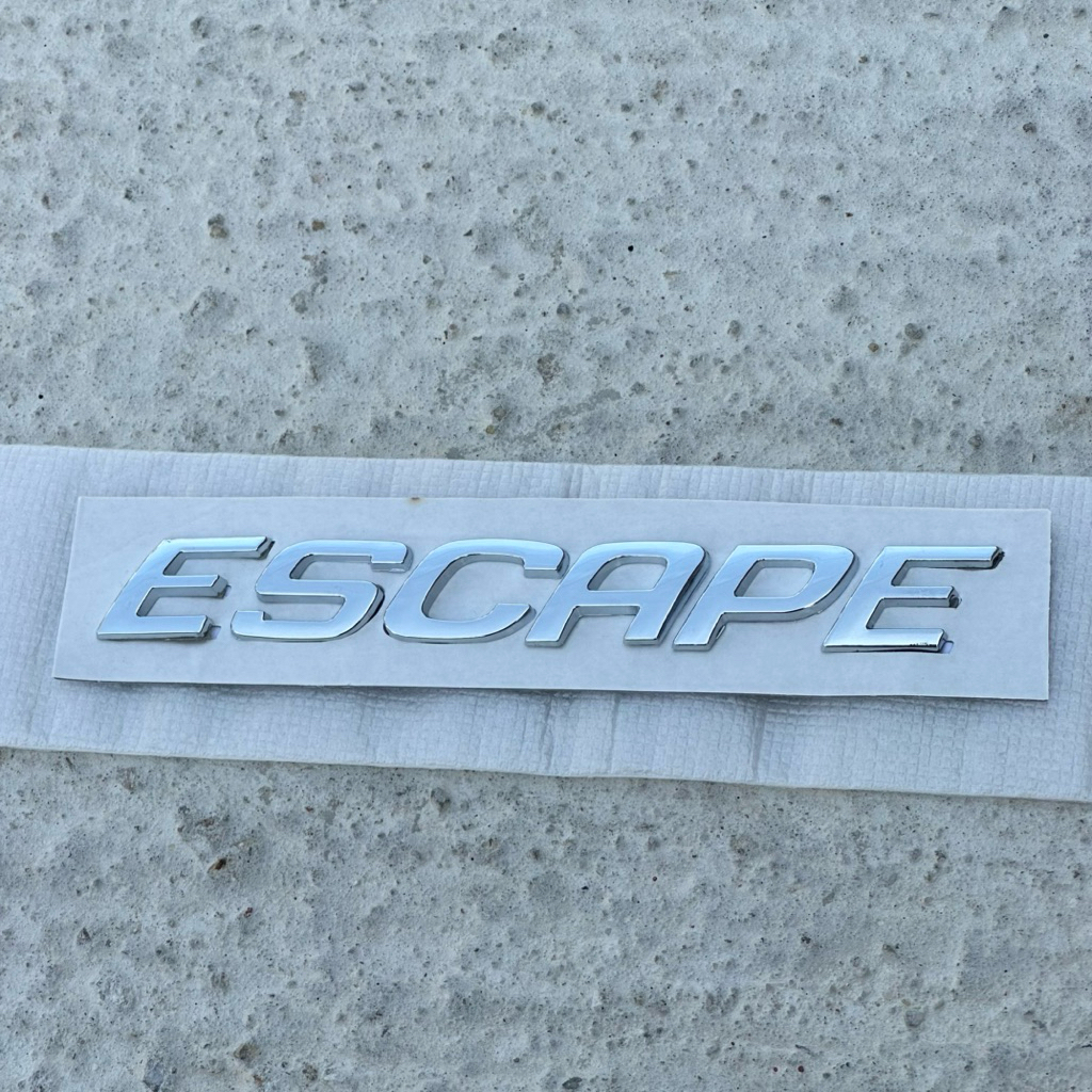 โลโก้ ESCAPE Ford ราคาต่อข้าง สีโครเมี่ยม ขนาด 18x2cm