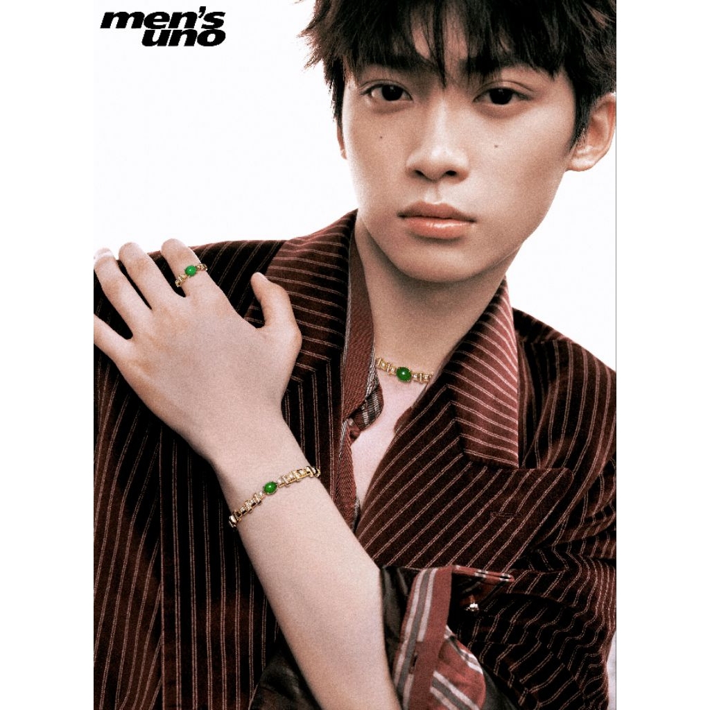 🔸𝗣𝗿𝗲-𝗢𝗿𝗱𝗲𝗿 นิตยสาร Men's Uno #จื่ออวี๋
