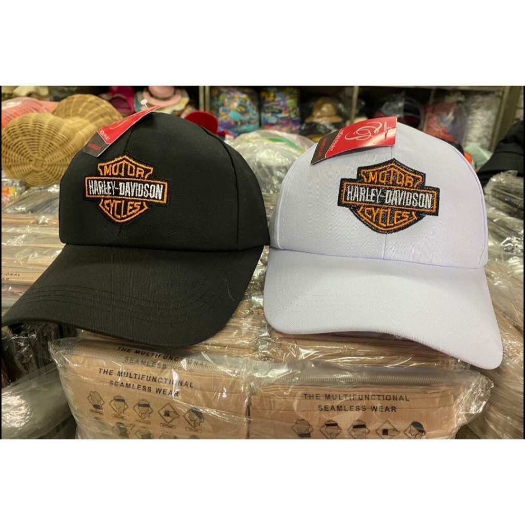 หมวกแก๊ปราคาถูก มีราคาส่ง ซื้อ 10ใบแถมให้ 1ใบ ชายหญิงใส่ได้ใส่สบาย