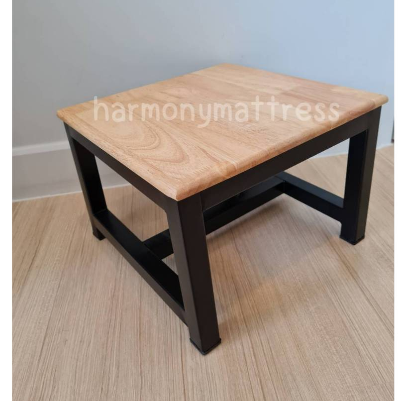 เก้าอี้เตี้ย เก้าอี้เหล็ก ขนาดกว้าง 30 cm ยาว 30 cm สูง 22 cm เก้าอี้เอนกประสงค์ ทรงเหลี่ยมจตุรัส