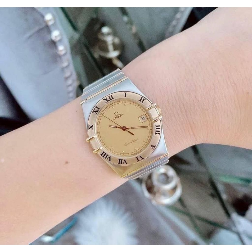 Omega Constellation Gold dial 18K. Qz watch 33 mm