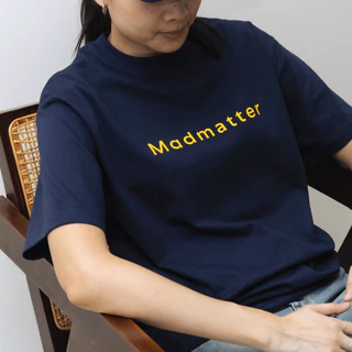 Madmatter - Logo Tee เสื้อยืด คอกลม สกีนลาย