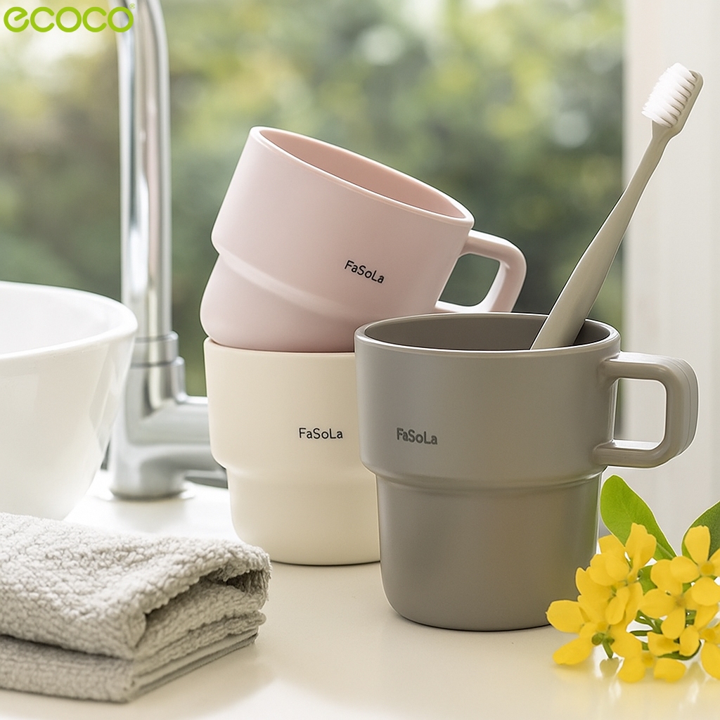 Ecoco เเก้วนํ้าพลาสติกเเปรงฟัน ใส่น้ำป้วนปาก มีหูจับ สีธรรมชาติสวยงาม