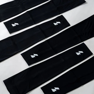 MOTIVE Arm Sleeves รุ่น AeroSkin Cool Silk ปลอกแขนกันแดด ปลอกแขนวิ่ง ไร้รอยต่อ