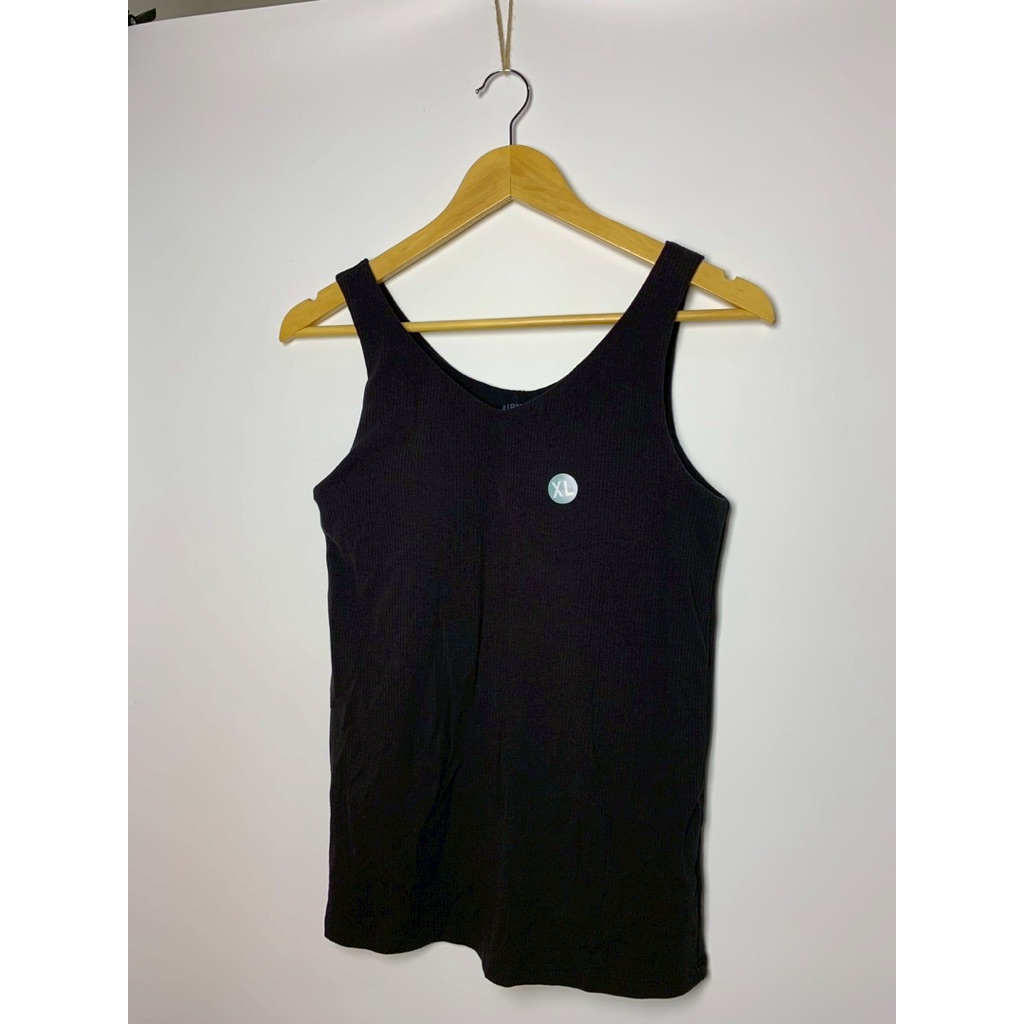 กล้ามผ้าร่องคอวีสีดำ Uniqlo Airism Bratop ไซส์ XL