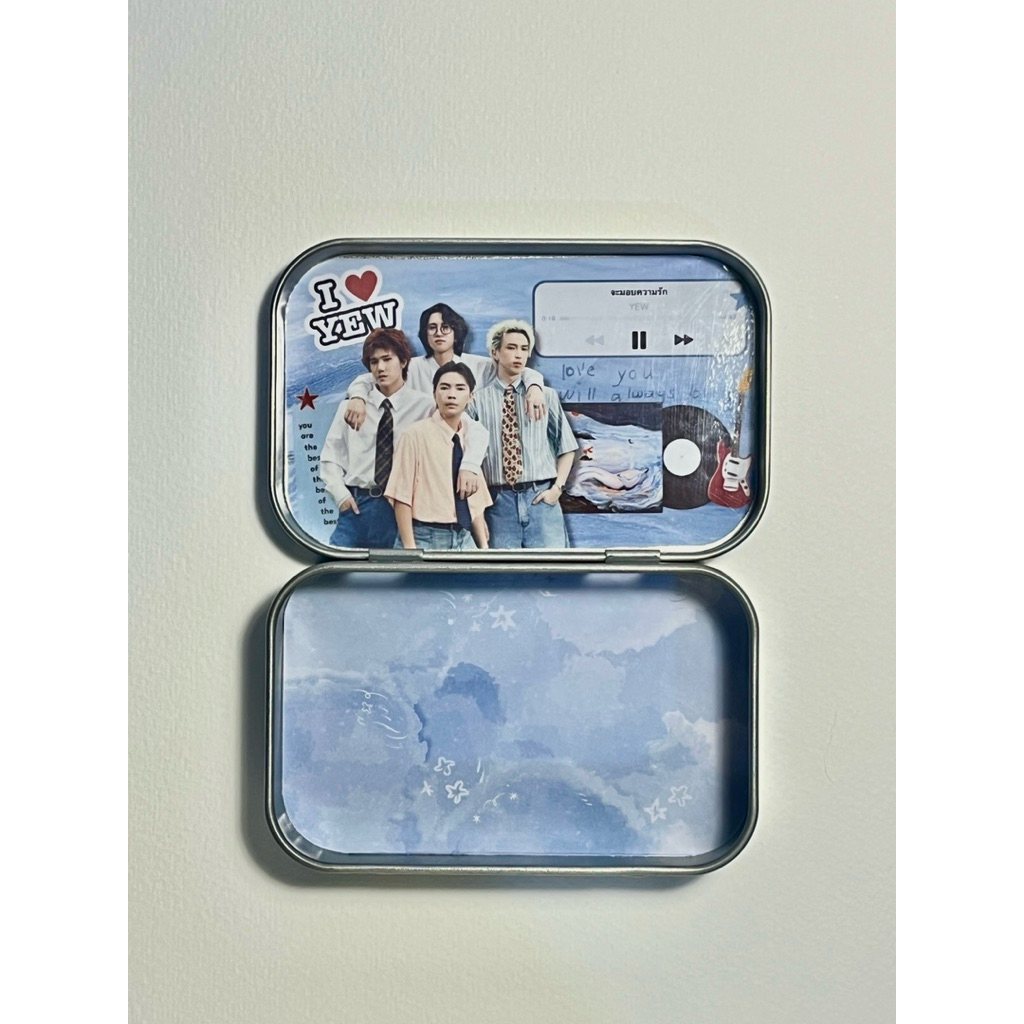กล่องเหล็กวง Yew Altoids Wallet