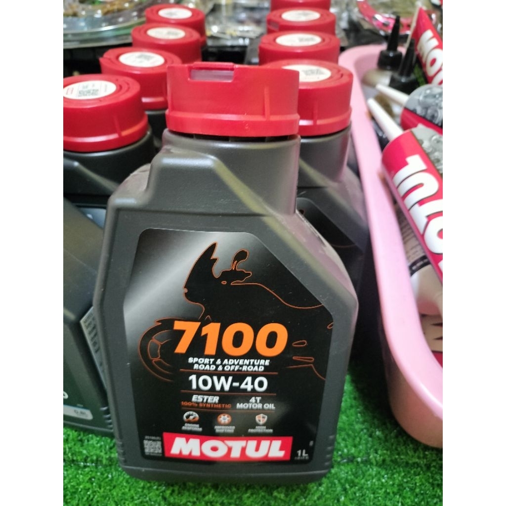 น้ำมันเครื่องMOTUL 7100