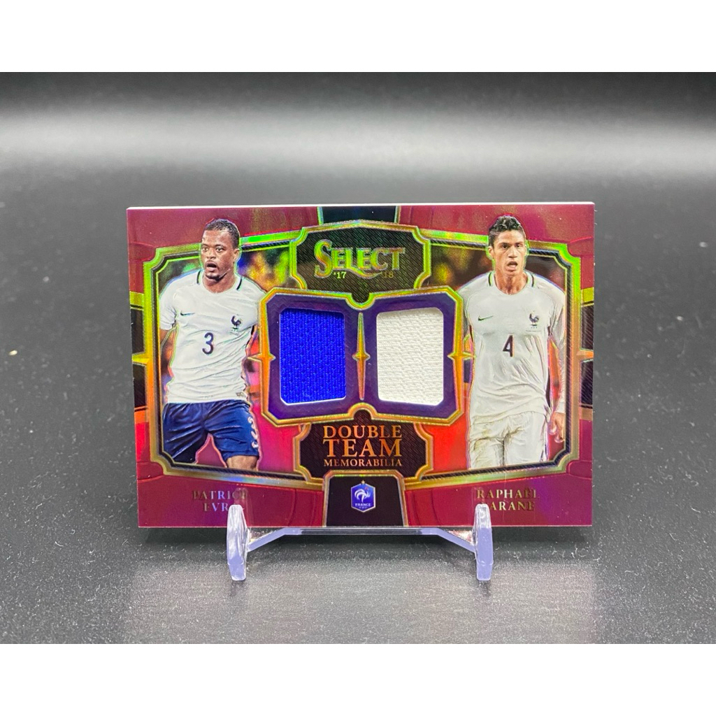 🇫🇷การ์ดฟุตบอล👕ชิ้นส่วนผ้าคู่ PATRICE  EVRA& RAPHAËL VARANE /199 2017-18 PANINI SELECT SOCCER