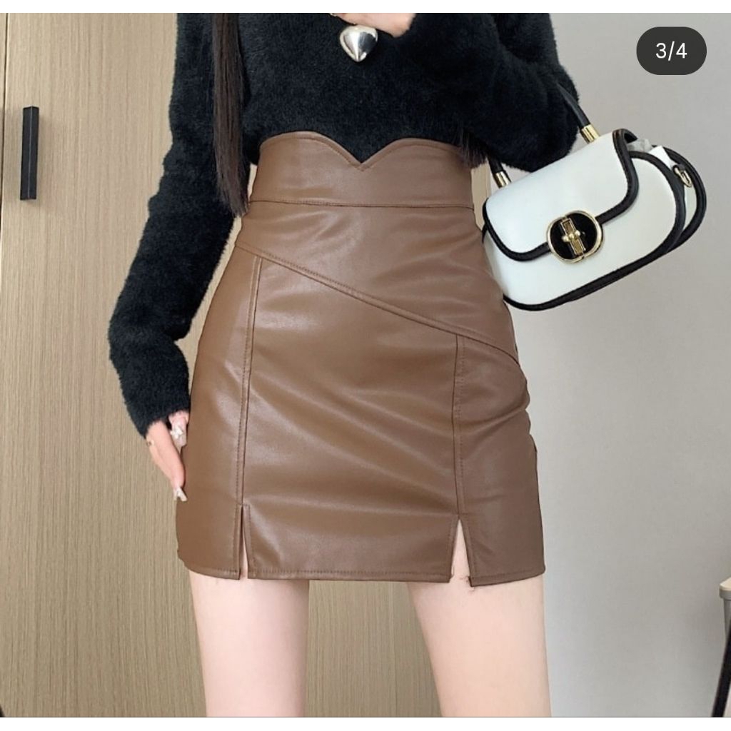 กระโปรงหนัง Dolly Snow