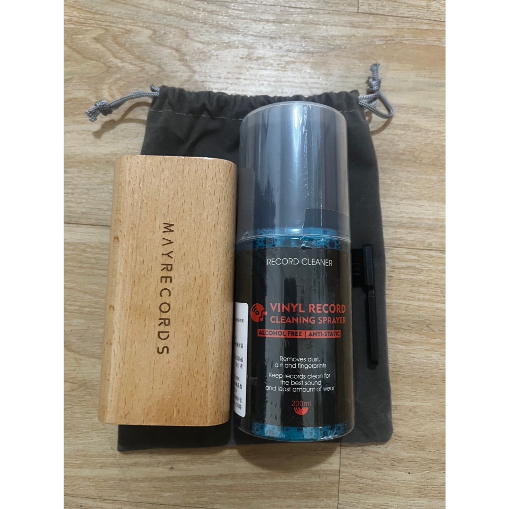( พร้อมส่ง🔥) ชุดทำความสะอาดแผ่นเสียง แปรงผ้ากำมะหยี่ และ น้ำยาทำความสะอาดแผ่นเสียง