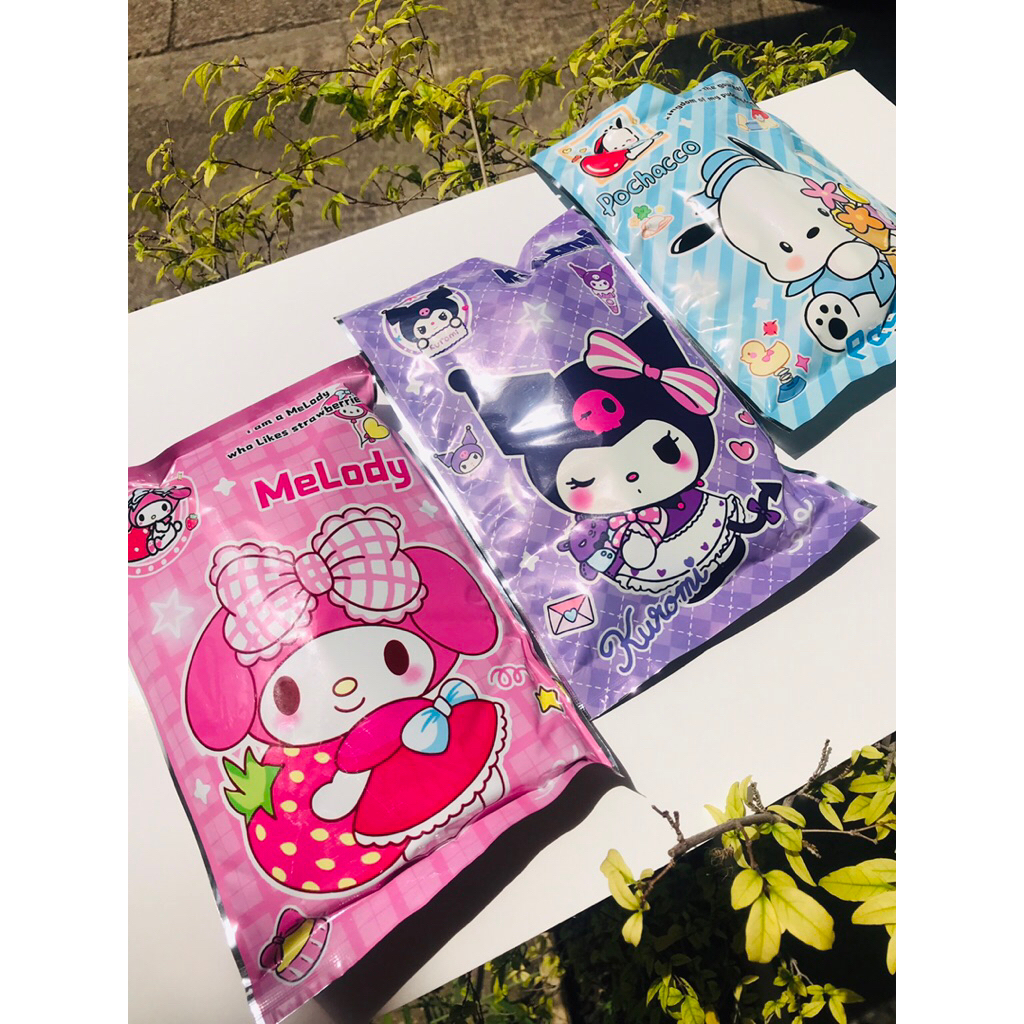 ซองสุ่มซานริโอSanrio ของเล่นเซอร์ไพรส์ ชิ้นละ19บาทเท่านั้น