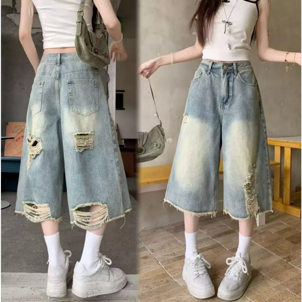 Swan shop กางเกงยีนส์ขา6ส่วนผู้หญิง ทรงหลวม เอวสูง สไตล์วินเทจ แต่งขาดแฟชั่น