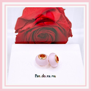 [พร้อมส่ง สินค้าแท้ 💯] มูแพน Matte Pink Murano Glass Charm