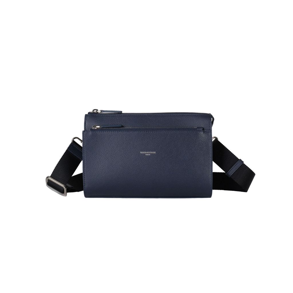 TAKEO KIKUCHI กระเป๋าสะพาย GRAIN MAISON 2 POCKET COMPACT CROSSBODY