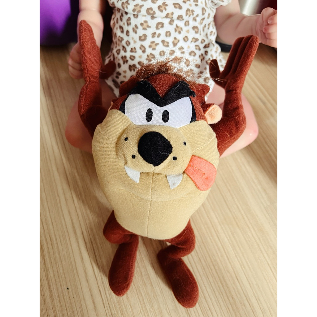 ตุ๊กตา Tazmanian Devil งานป้ายลิขสิทธิ์ Looney Tunes สภาพดี งานหายากสำหรับนักสะสมหรือเล่น