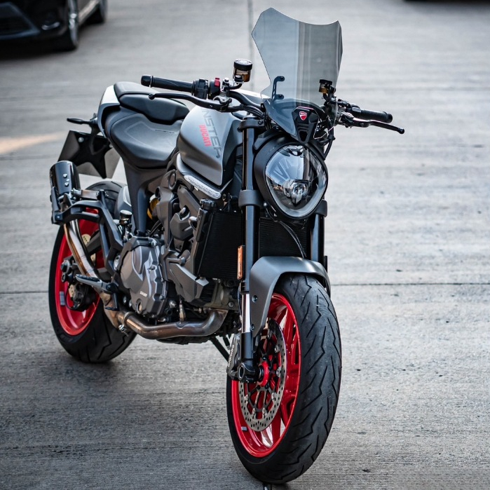 ชิลหน้า Were Wolf รุ่น V-03 สำหรับ Ducati Monster 937