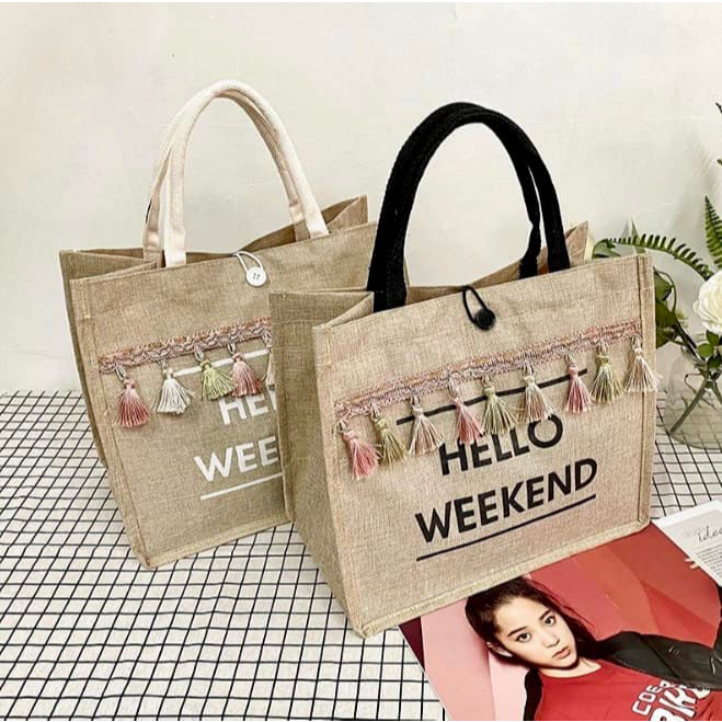 กระเป๋าสาน Hello Weekend แต่งพู่ (A131) กระเป๋าถือสะพายข้าง