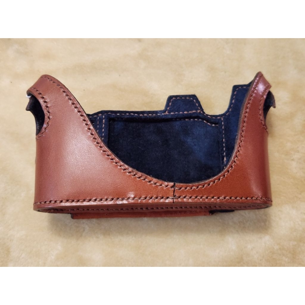 (Used) Case for leica M240/MP240 (Classic Case hand made in England)