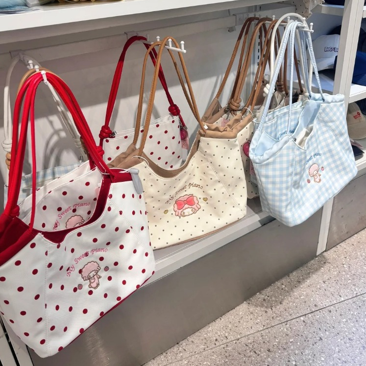 🥧 กระเป๋าลายน้องเปียโน Sanrio x Miniso ꔛ Paino ซานริโอ้ มินิโซ