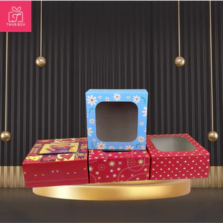 กล่องเค้ก 1 ปอนด์ พิมพ์ลาย กระดาษหลังเทา ขนาด 20x20x9 CM. (10ใบ/แพ็ค)