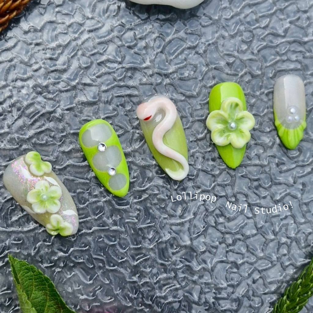 008 เล็บปลอมแฟชั่น พร้อมอุปกรณ์ในชุด (พร้อมส่ง) | Lollipop Nail Studio