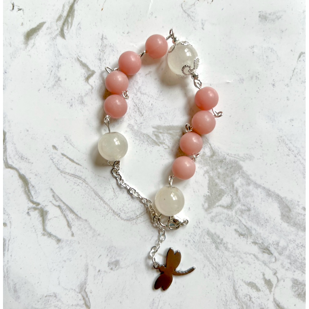 Pink Opal & White Jade Bracelet – Lot 1