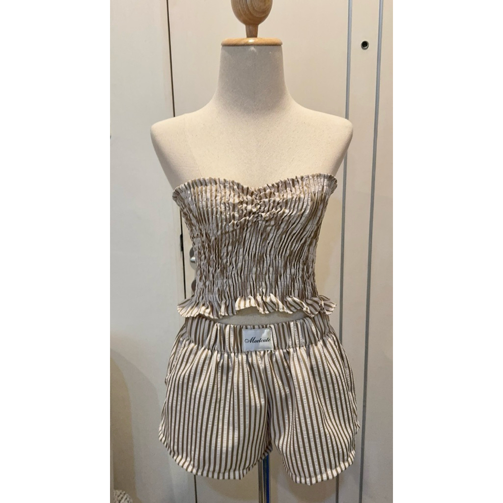 Macarons set เกาะอกขาสั้น น่ารักมาก