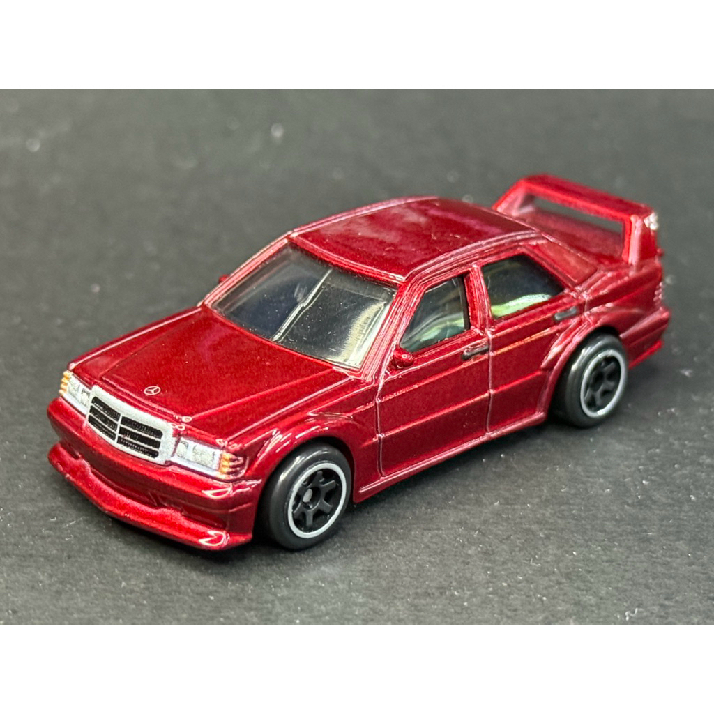 HOT WHEELS Silver Series Mercedes-Benz 190E ขนาด 1:64  นอกแพ็คสภาพดี ของพร้อมส่ง