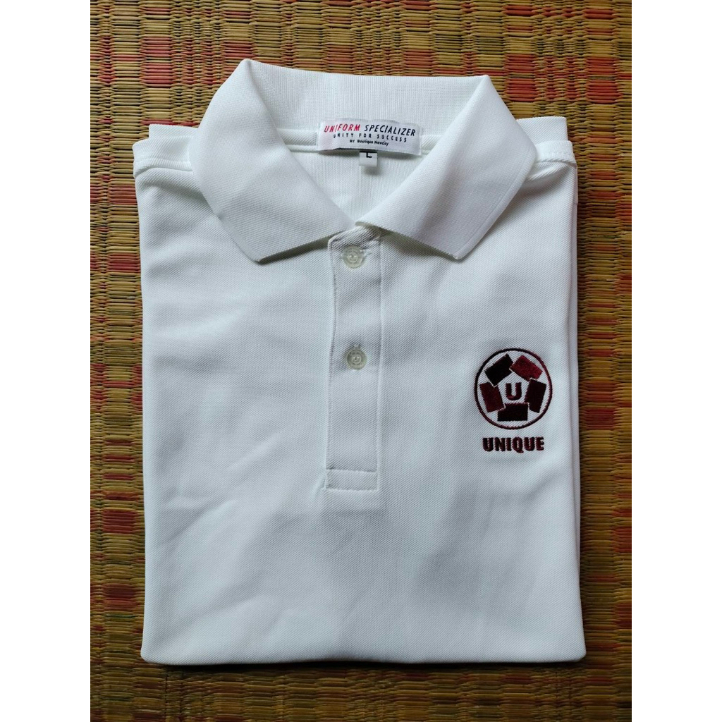 เสื้อโปโล สีขาว Unique