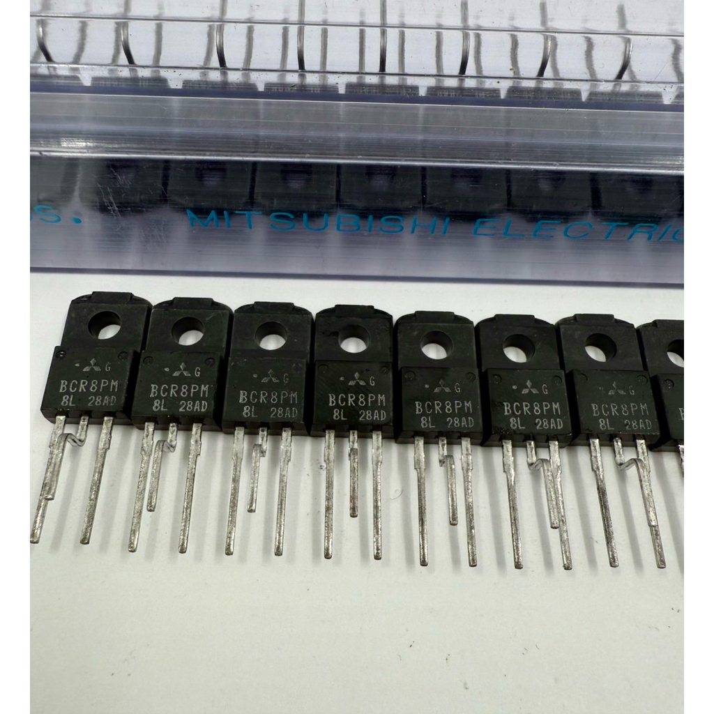 BCR8PM-8L TRIAC 8A 600V