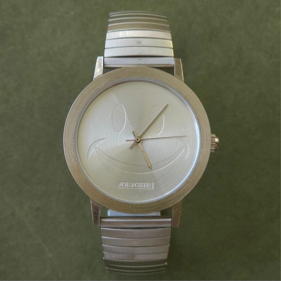 Vintage Joe Boxer Watch มือสอง​ สภาพดีมาก เรือนสีเงิน​