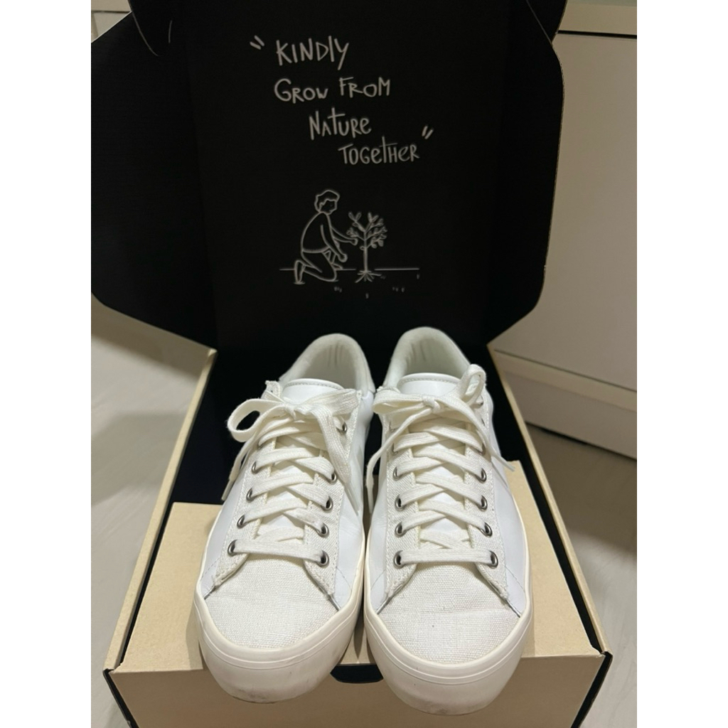 รองเท้าผ้าใบ Daybreak 5.5uk