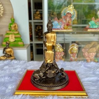 พระประจำวันเกิด หน้าตัก3นิ้ว แร่เหล็กน้ำพี้ แถมฟรีฐานรองพระ สีมันปูเพ้นท์